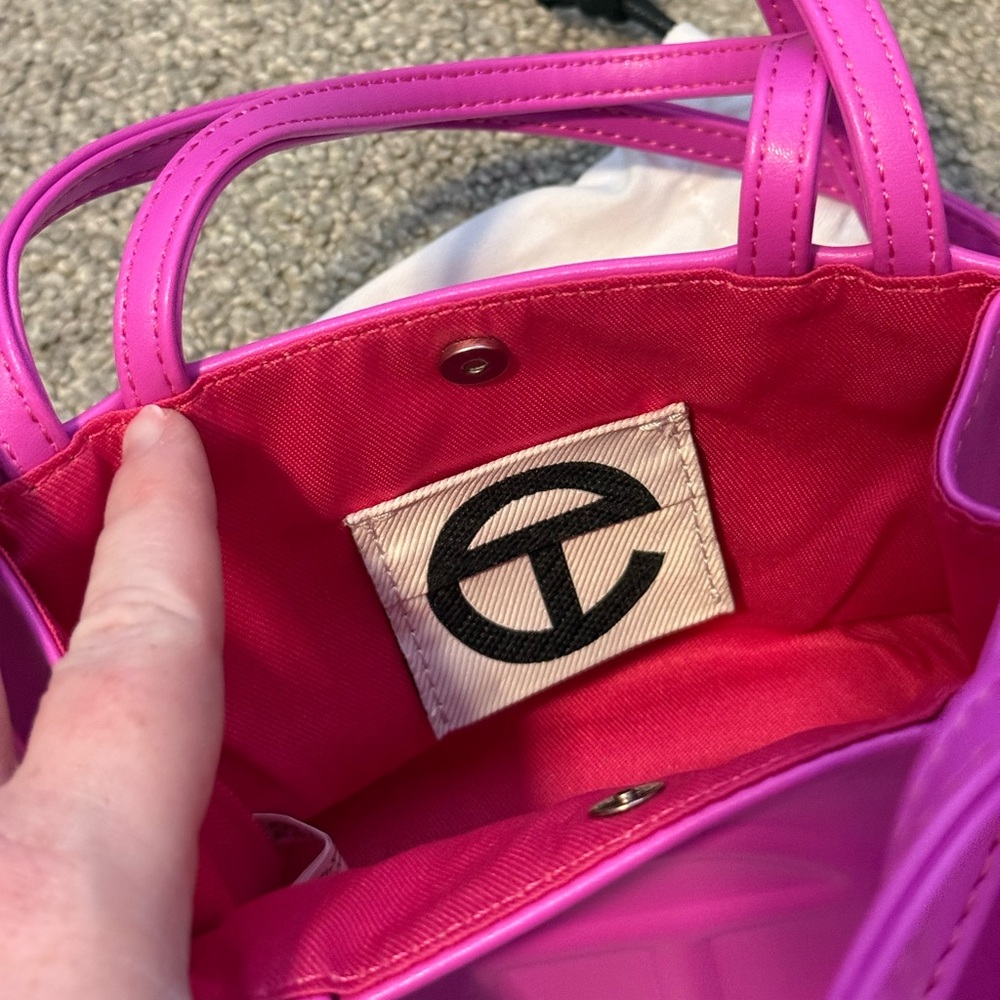 Telfar Small Shopping Bag Fuschia - Picture 5 of 10